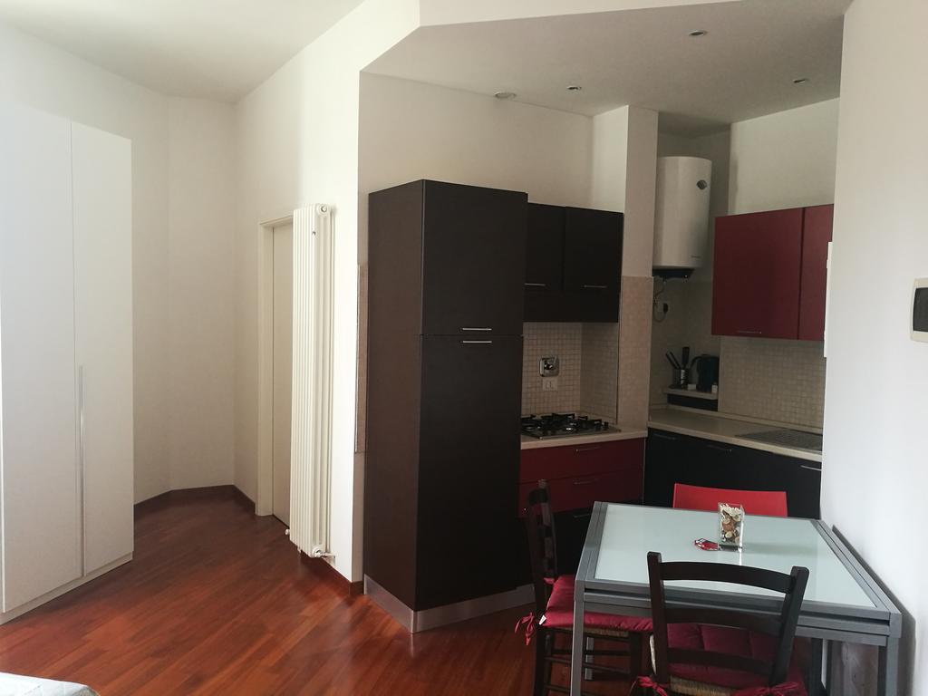 Ferienwohnung Residenza Piazza Dei Martiri 8 Bologna Exterior foto
